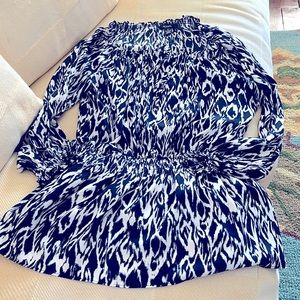 Alfani Top Size 6 Navy & White